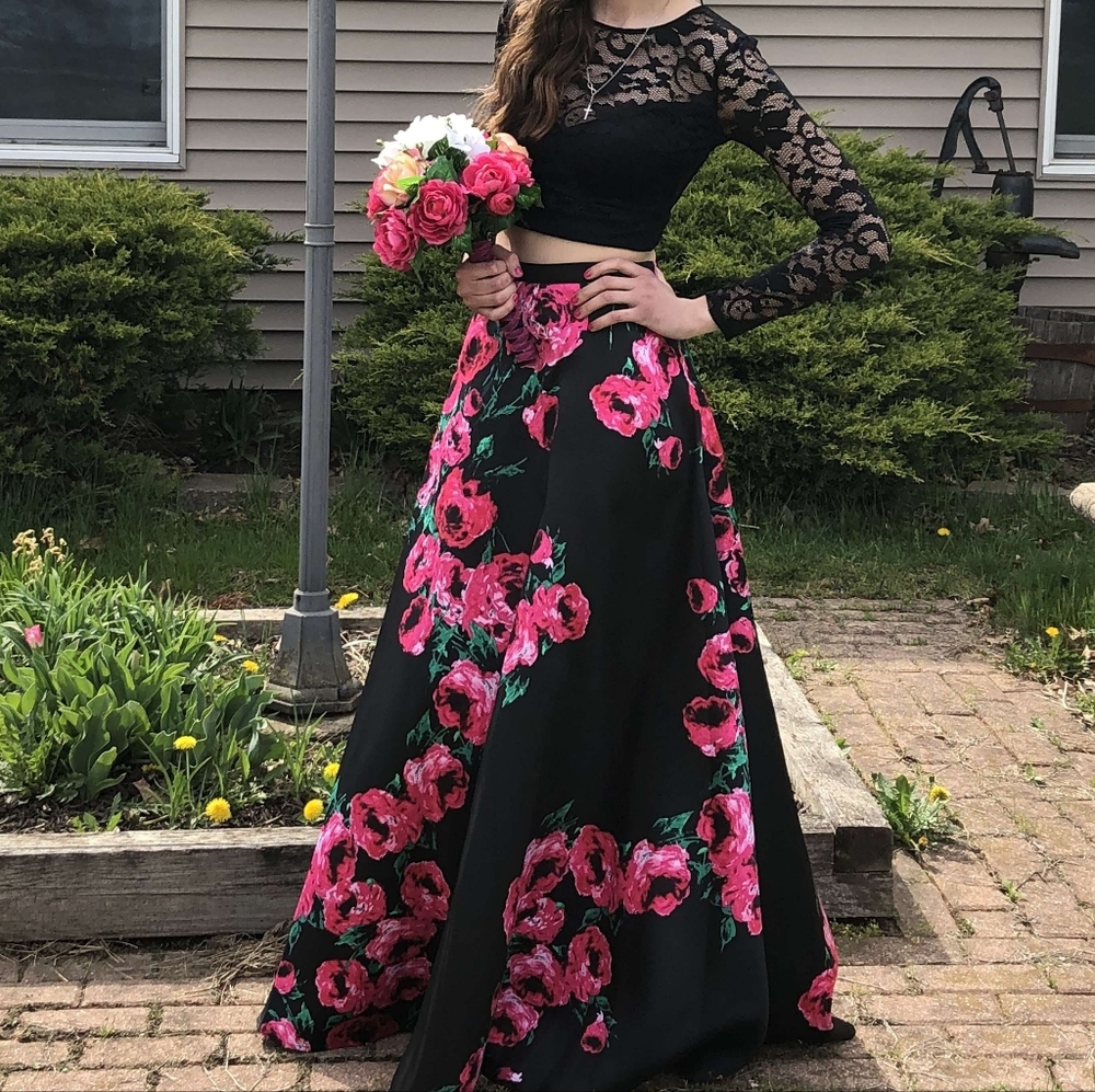 B Darlin 2-Piece Prom Dress